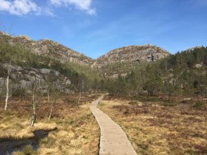 Middle of Priekestolen